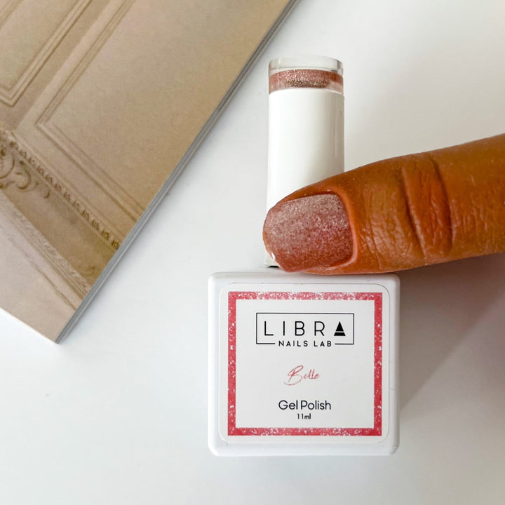 "Belle" - CAT EYE Gel Polish - Elegance Beauty Suisse