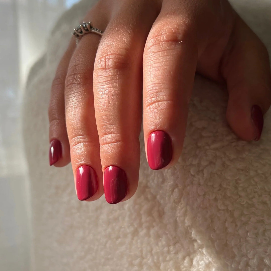 "Cerise" - HEMA FREE Gel Polish 15ml - Elegance Beauty Suisse