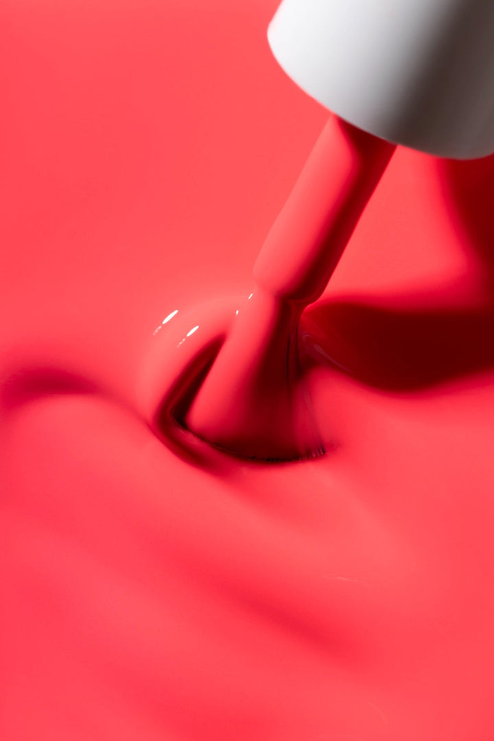 "Hot Mama" - HEMA/TPO free Gel Polish 15ml - Elegance Beauty Suisse