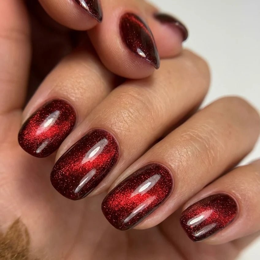 "Opera" - CAT EYE Gel Polish - Elegance Beauty Suisse