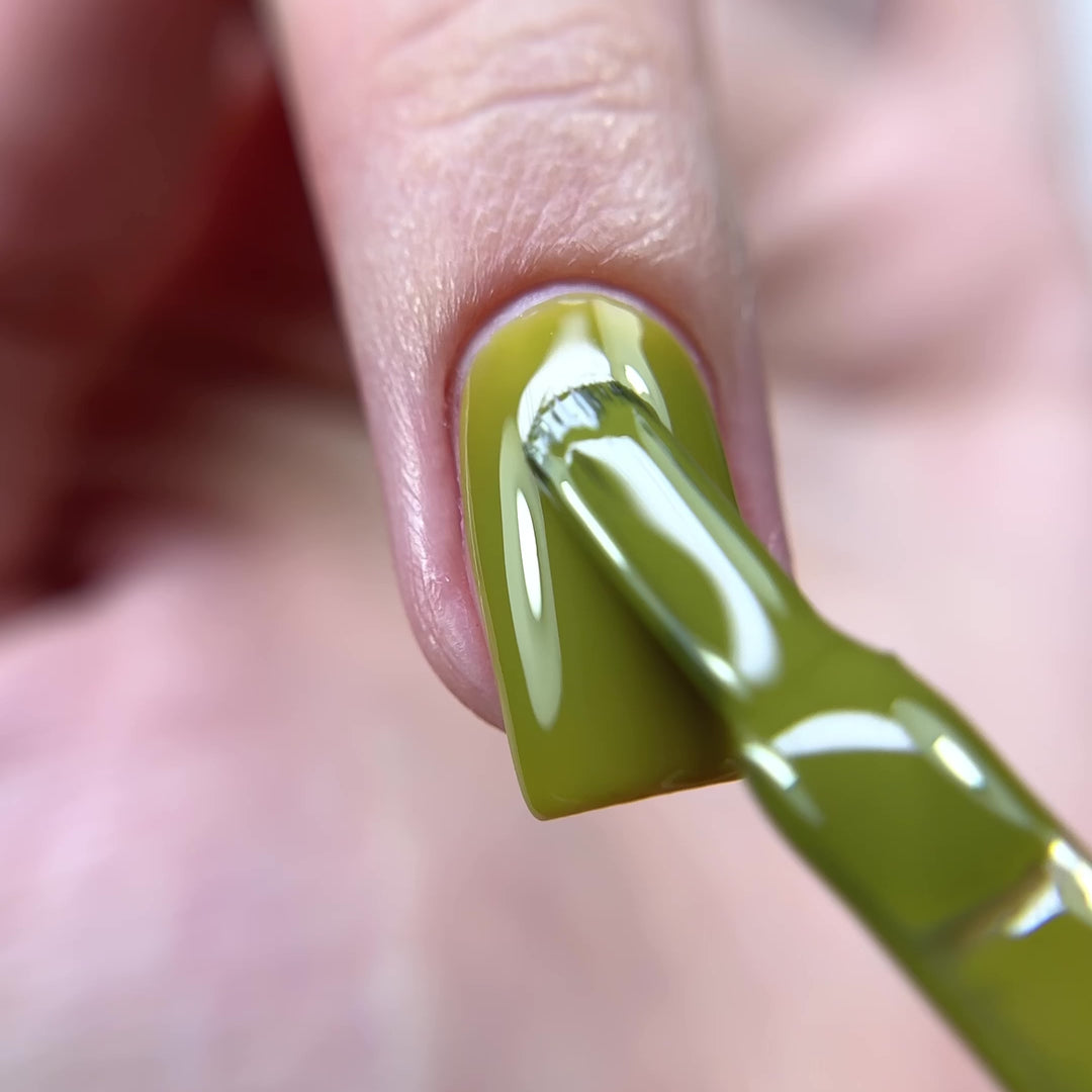 „Olive“ – HEMA/TPO-freier Gel-Nagellack 15 ml