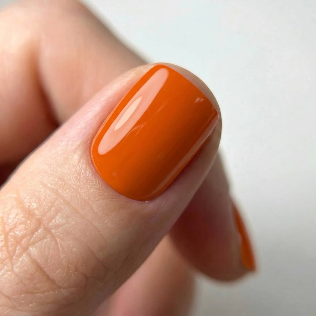 "Safran" - HEMA/TPO free Gel Polish 15ml - Elegance Beauty Suisse