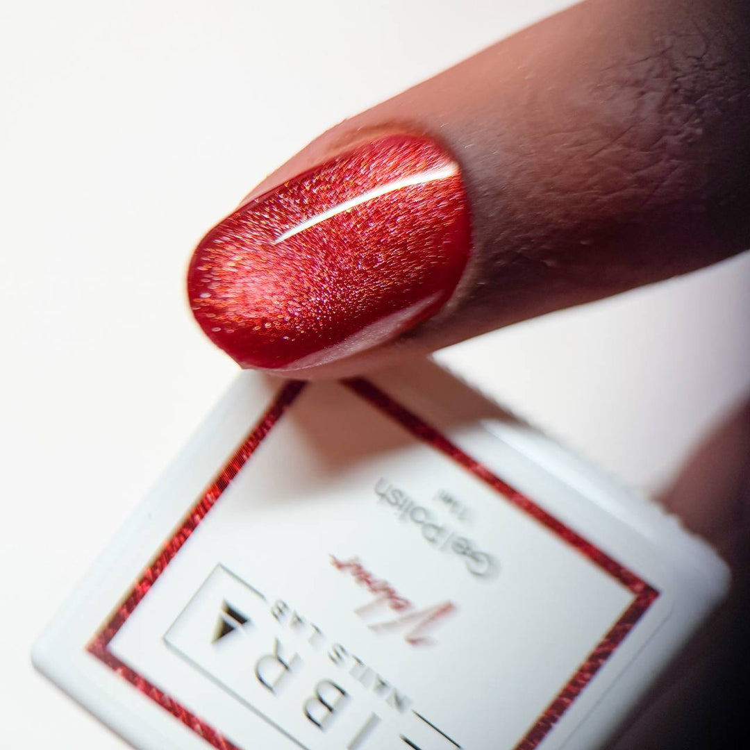 "Velour" - CAT EYE Gel Polish - Elegance Beauty Suisse