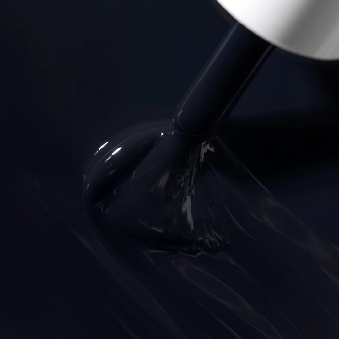 "Well Dressed" - HEMA/TPO free Gel Polish 15ml - Elegance Beauty Suisse